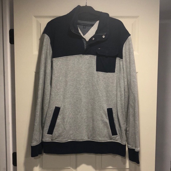 1/4 Zip Tommy sweater! - Picture 1 of 5